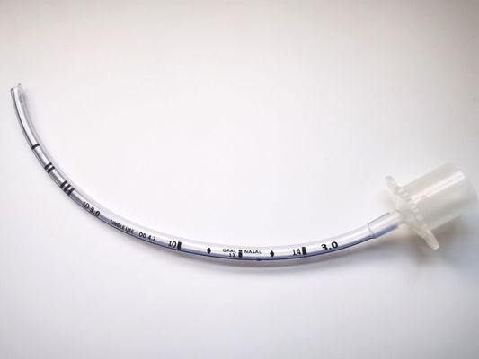 Kelepçesiz Murphy Eye Endotracheal Tube 3.0mm Oral Endotracheal Tube