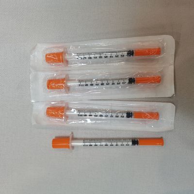 1 ml sabit iğneli konsantrik 100 birim veya 40 birimli insülin enjeksiyon şırını