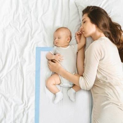 Bebek ve Yetişkin Hastanesi Tıbbi Tek Kullanımlık Alt Ped Emici 65*51CM 7ply